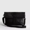 Crossbodytas met gespsluiting