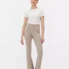 Sportlegging met hoge taille en uitlopende pijpen