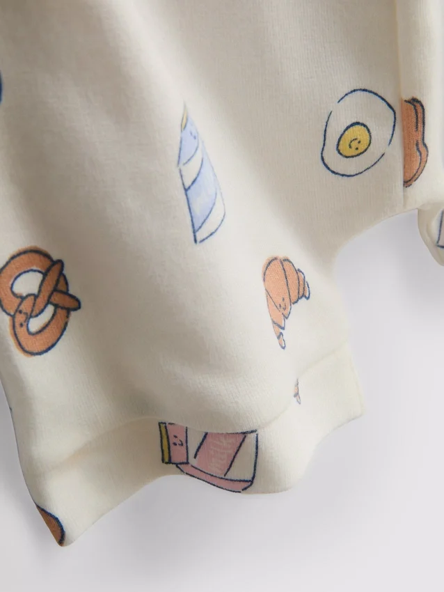 0-18 maanden | setje met sweatshirt en Shorts met voedselprint