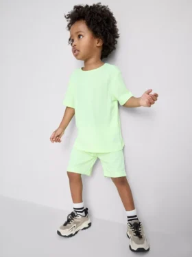 1,5-7 jaar | sportieve set met T-shirt en Shorts