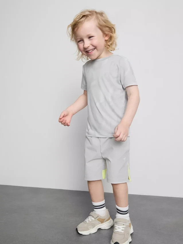 1,5-7 jaar | sportieve set met T-shirt en Shorts