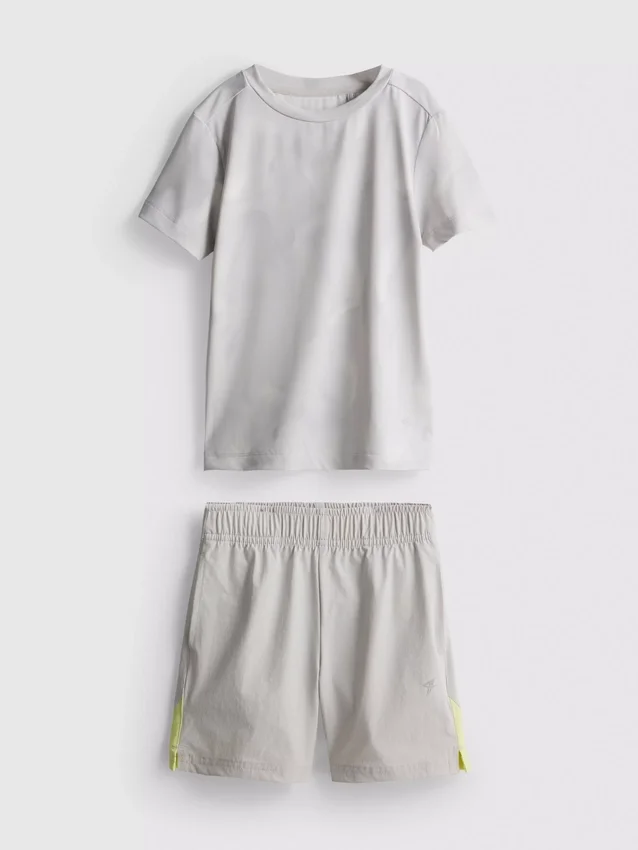 1,5-7 jaar | sportieve set met T-shirt en Shorts