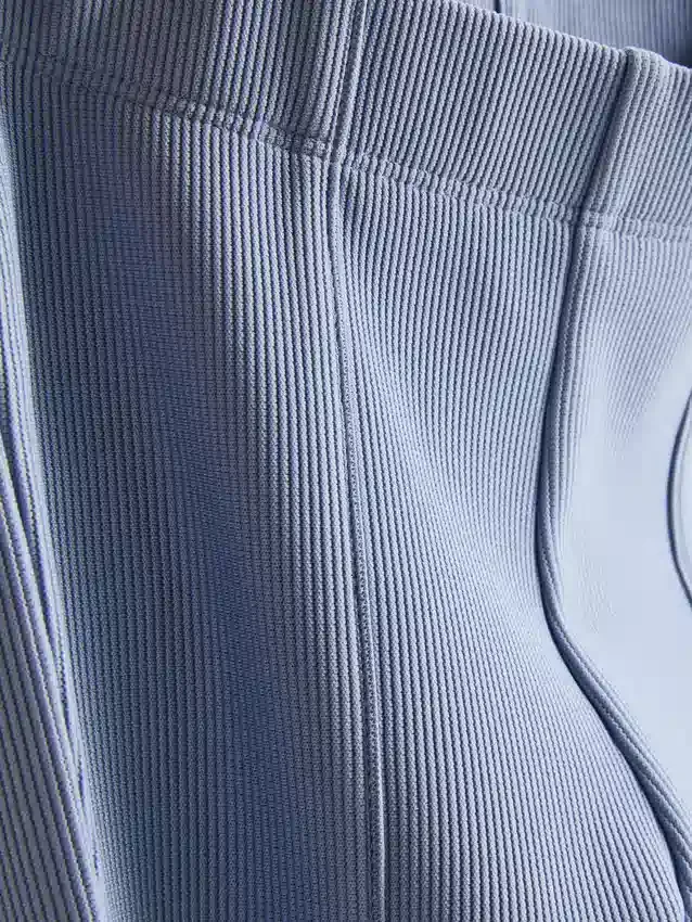 1,5-8 jaar | legging met uitlopende pijpen en ottoman-textuur
