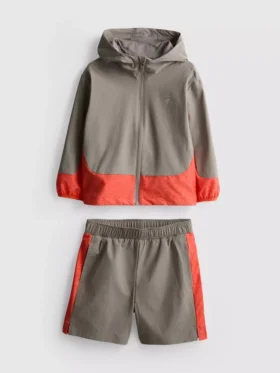 1,5-9 jaar | sportieve set met trainingsjasje en Shorts
