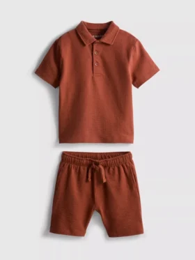 1-9 jaar | set bestaande uit een poloshirt met textuur en een korte broek