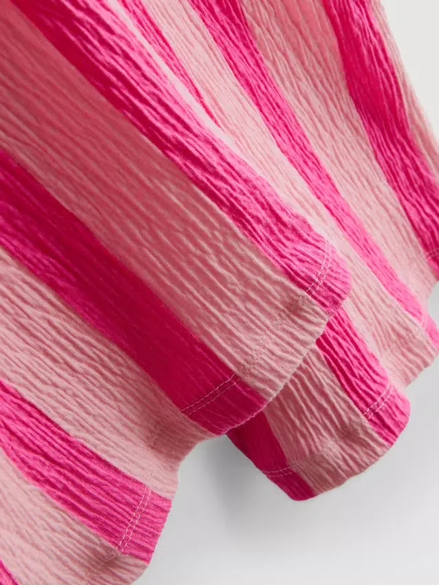 1-9 jaar | Set bestaande uit een sweatshirt en een broek met gekreukelde textuur