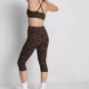 Actieve capri-legging met luipaardprint