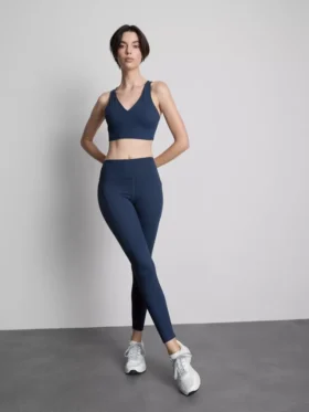Actieve crop top met V-hals en racerback