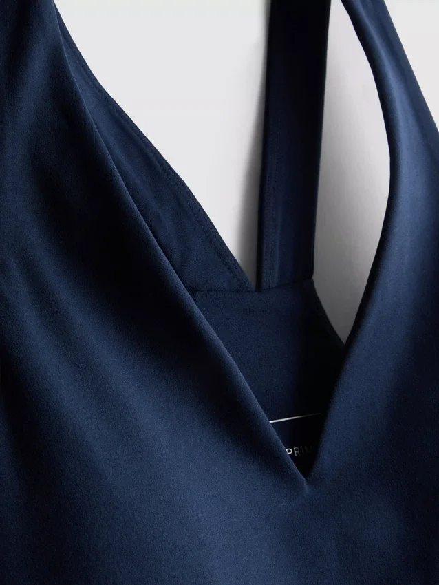 Actieve crop top met V-hals en racerback