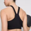 Actieve crop top met V-hals en soepele ondersteuning