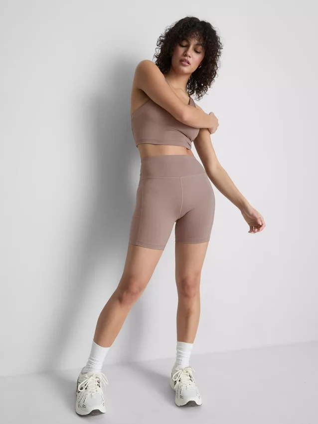 Actieve yogashort met hoge taille