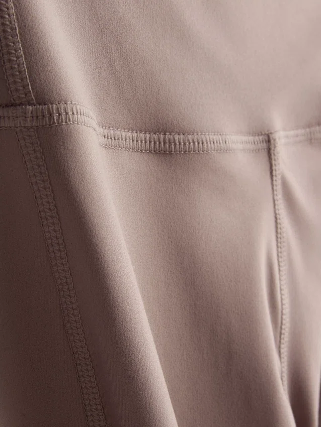 Actieve yogashort met hoge taille