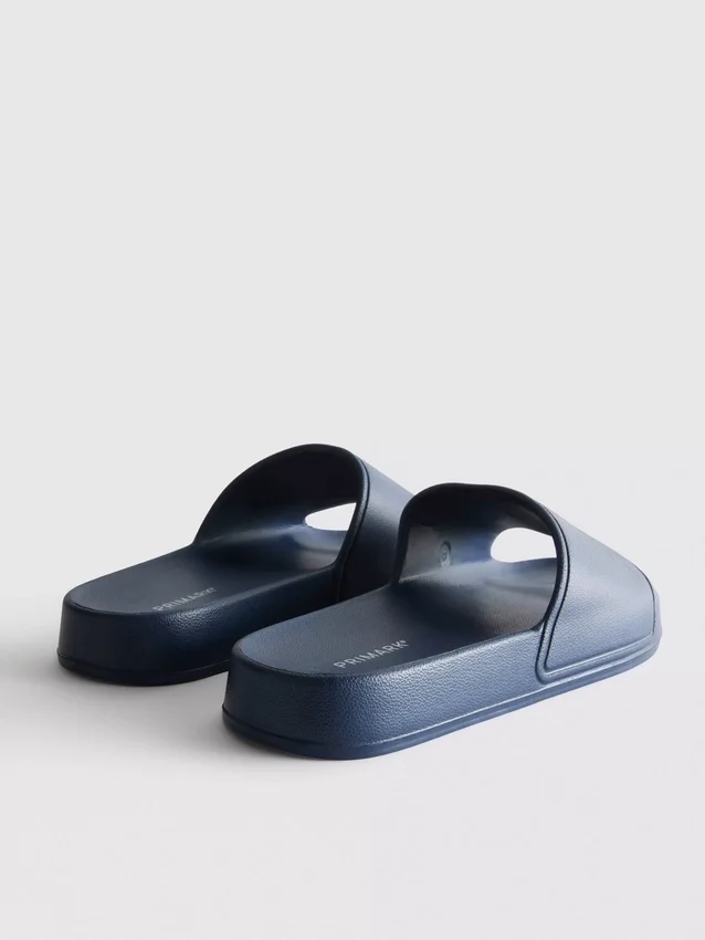 Badslippers met dikke zool