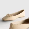 Ballerina's met brede pasvorm, vierkante neus en in imitatieleer