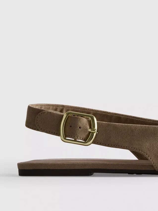 Ballerina’s met slingback-platte schoenen