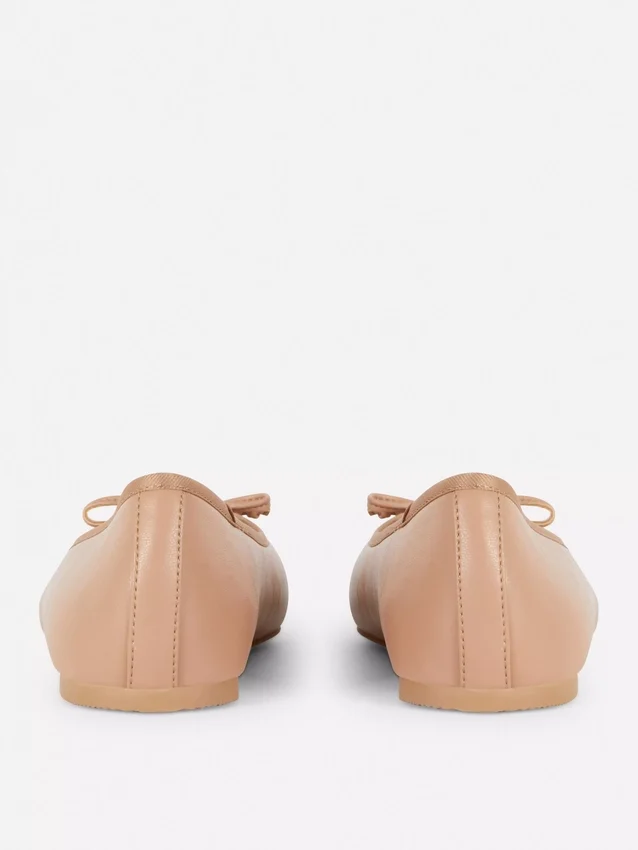 Ballerina's met strik als platte schoenen