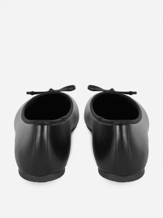 Ballerina's met strik als platte schoenen