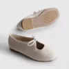 Ballerina's met strikdetail aan de zijkant van de platte schoenen