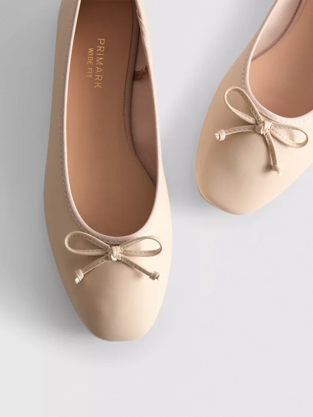 Ballerina's platte schoenen van kunstleer