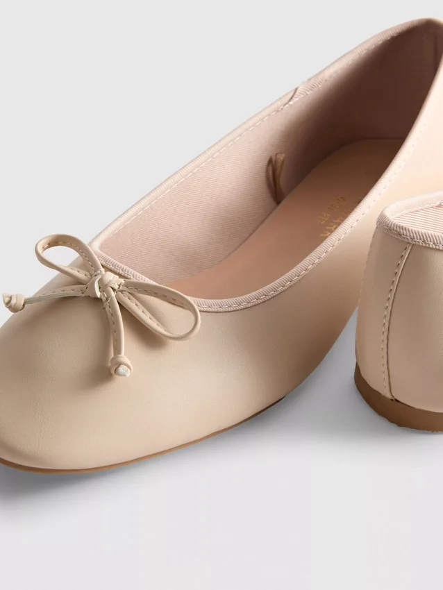 Ballerina's platte schoenen van kunstleer