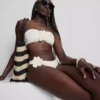 Bandeau-bikinitop met 3D-bloemen