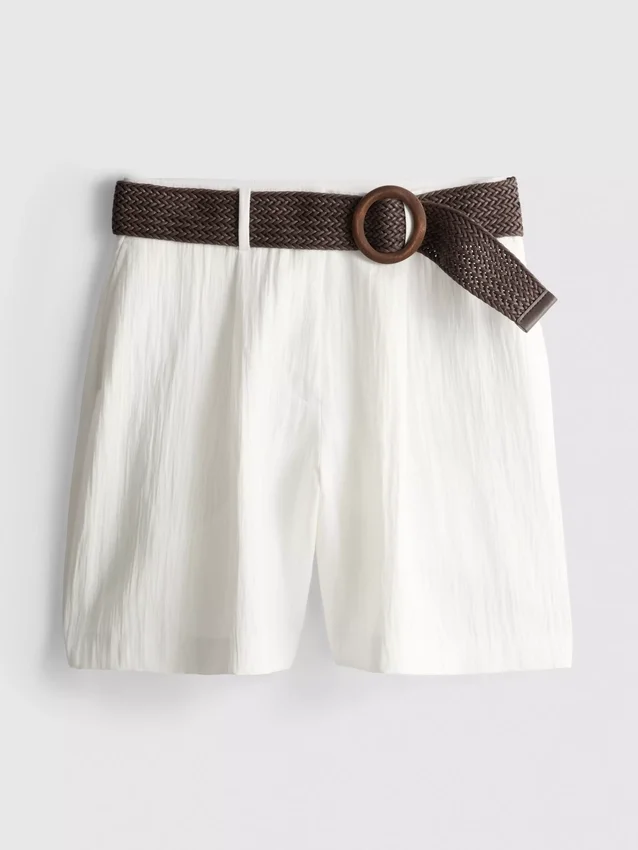 Bermudashort met riemen en structuur