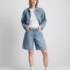 Bermudashort van denim met onafgewerkte zoom