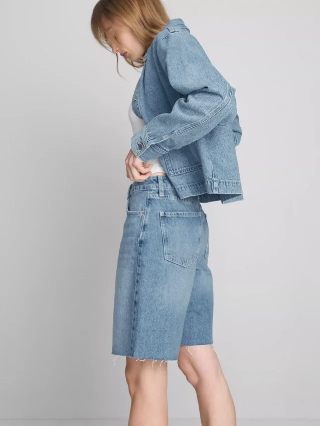 Bermudashort van denim met onafgewerkte zoom
