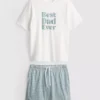 Beste bijpassende pyjama's voor het hele gezin