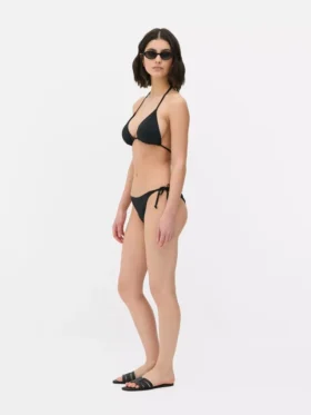 Bikinibroekje met strik aan de zijkant