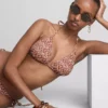 Bikinisets met driehoekige top en strikjes aan de zijkanten
