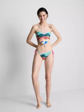 Bikinitop met bandana-print en schilderachtig motief