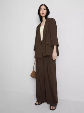 Blazer met gekartelde revers en structuur