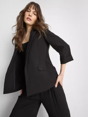 Blazer met gekartelde revers en structuur