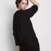Blouse met 3/4-mouwen en V-hals