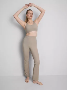 Bodysculpt performance flared legging