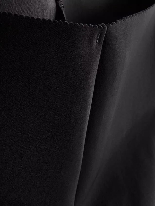 Bodysculpt performance legging met hoge taille en uitlopende pijpen