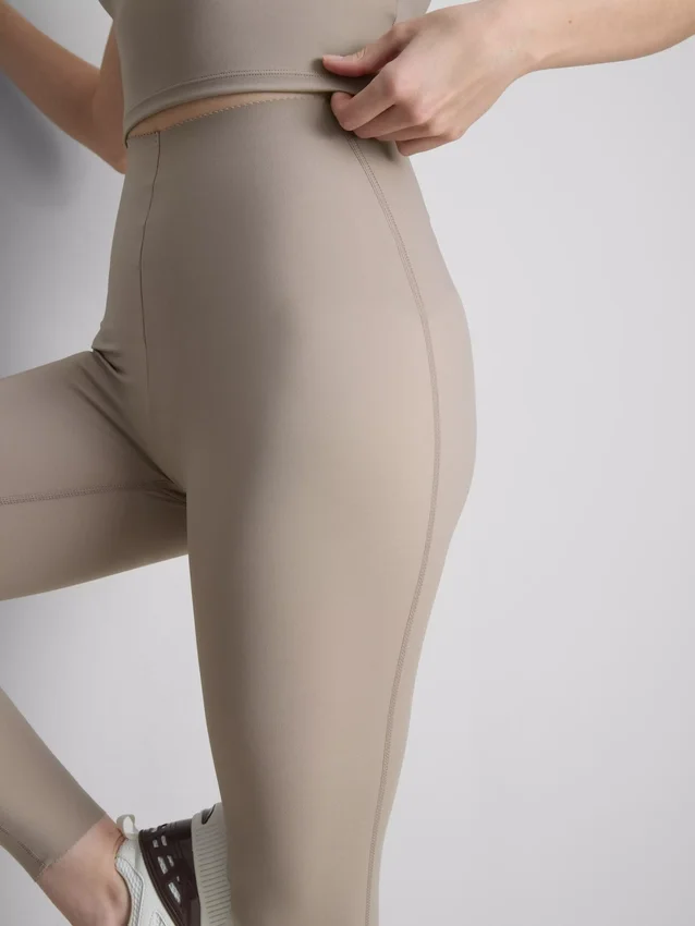 Bodysculpt performance legging met middelhoge taille