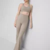 Bodysculpt sportieve crop-top met uitsnijdingen