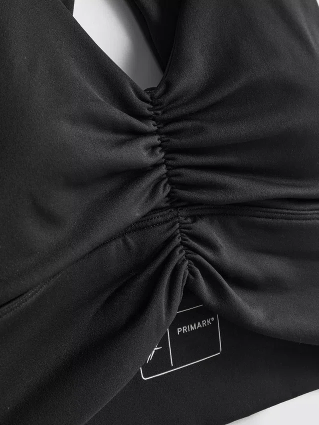 Boterzachte sportieve gerimpelde crop top