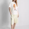 Bouffants and Broken Hearts katoenen croissant-T-shirt
