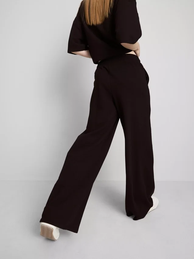 Brede joggingbroek met hoog katoengehalte