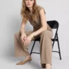 Broek met middelhoge taille en wijde pijpen