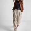 Broek met plooien en wijde pijpen