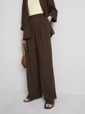 Broek met textuur en losse pasvorm, middelhoge taille