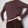 Broek met textuur en wijde pijpen
