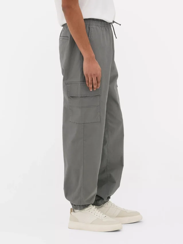 Cargo-broek met omgeslagen pijpen