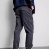 Cargo-joggingbroek met omgeslagen pijpen