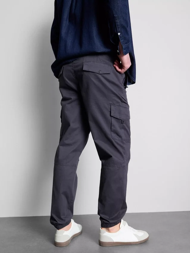 Cargo-joggingbroek met omgeslagen pijpen