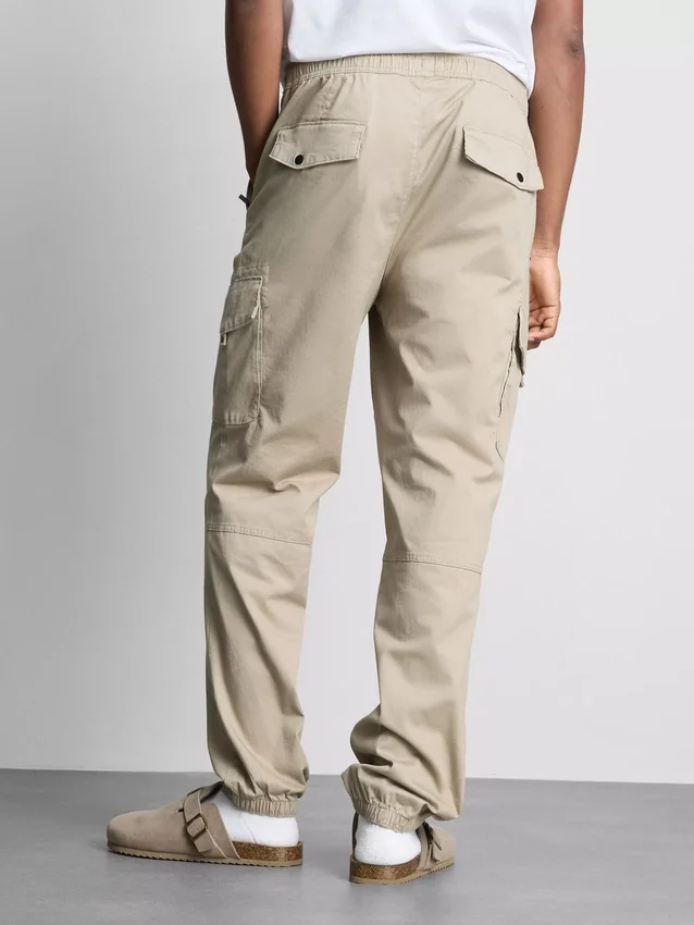 Cargo-joggingbroek met omgeslagen pijpen
